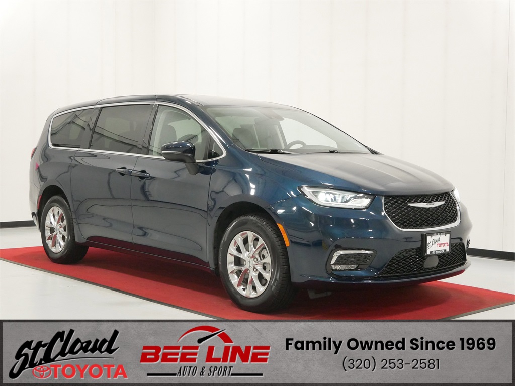 Chrysler Pacifica Touring L AWD