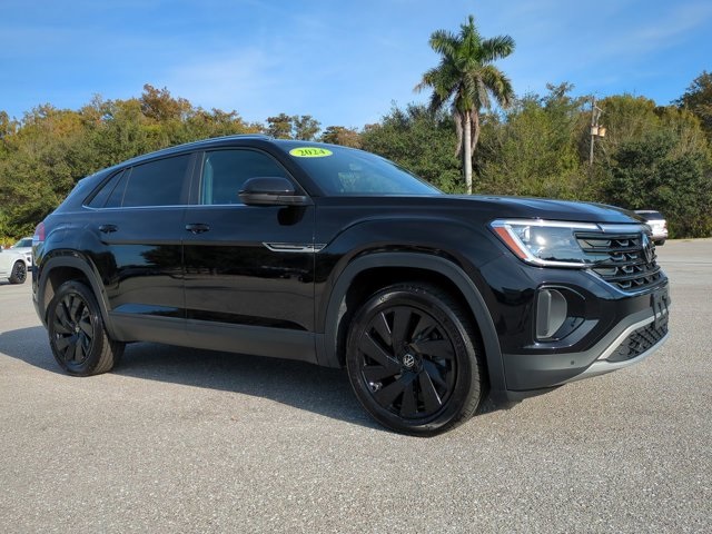 Volkswagen Atlas Cross Sport SE 4Motion with Technology