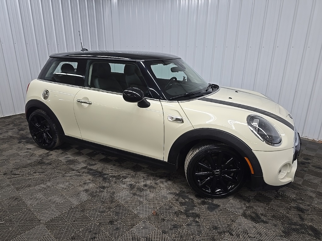 MINI Cooper S 2-Door Hatchback FWD