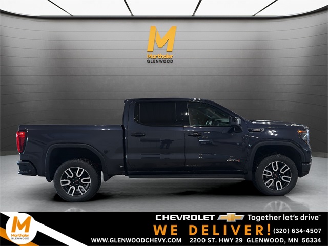 GMC Sierra 1500 AT4 Crew Cab 4WD