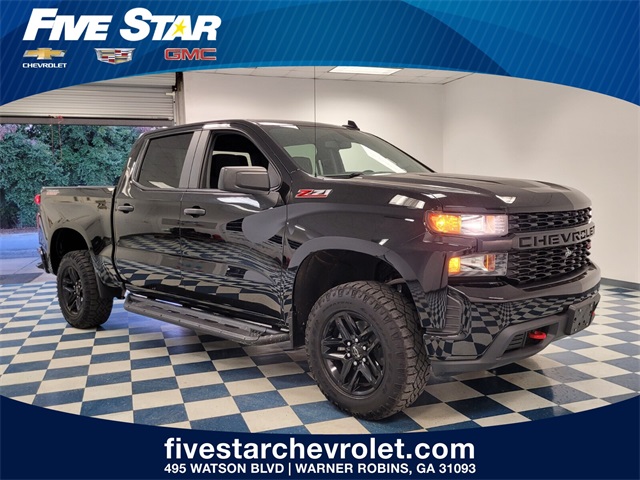 Chevrolet Silverado 1500 Custom Trail Boss Crew Cab 4WD