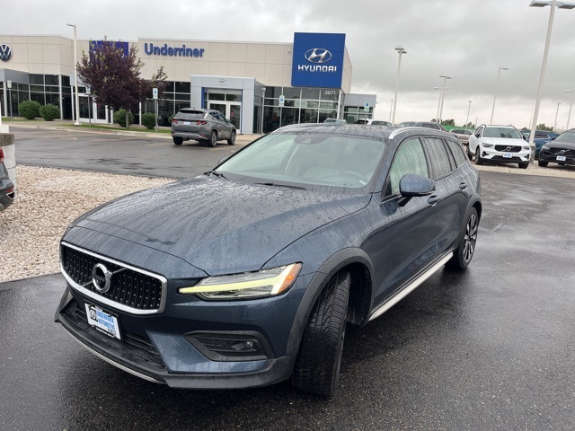 Volvo V60 Cross Country T5 AWD
