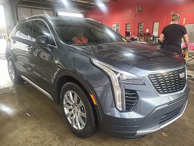 Cadillac XT4 Premium Luxury AWD