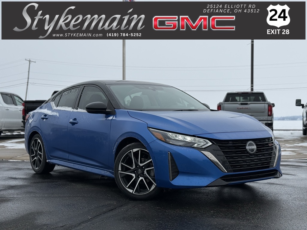 Nissan Sentra SR FWD