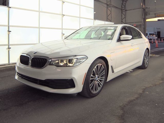 BMW 5 Series 530e iPerformance Sedan RWD