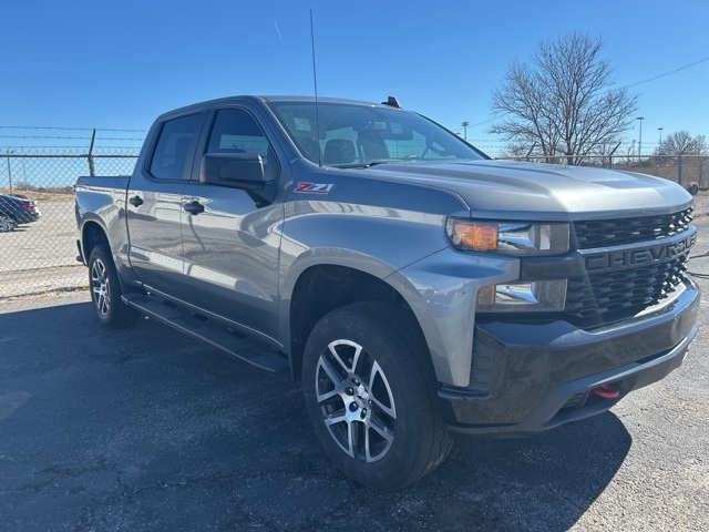 Chevrolet Silverado 1500 Custom Trail Boss Crew Cab 4WD