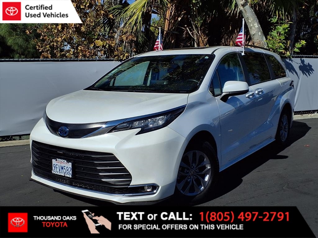 Toyota Sienna XLE 7-Passenger FWD