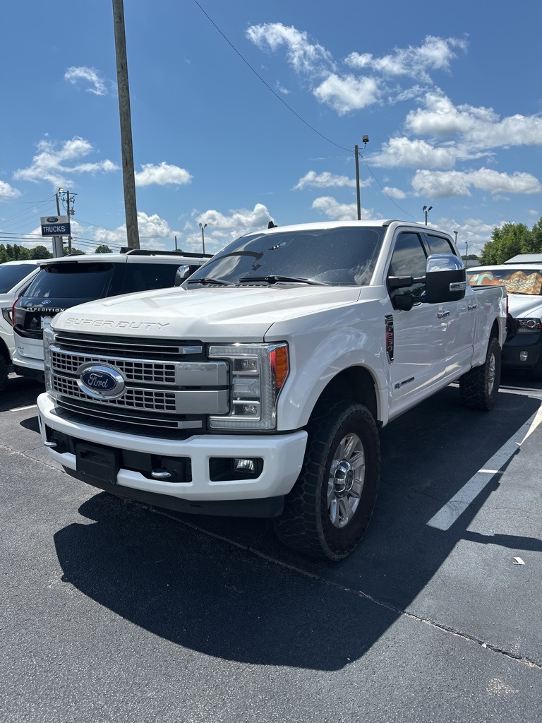 Ford F-250 Super Duty Platinum Crew Cab 4WD