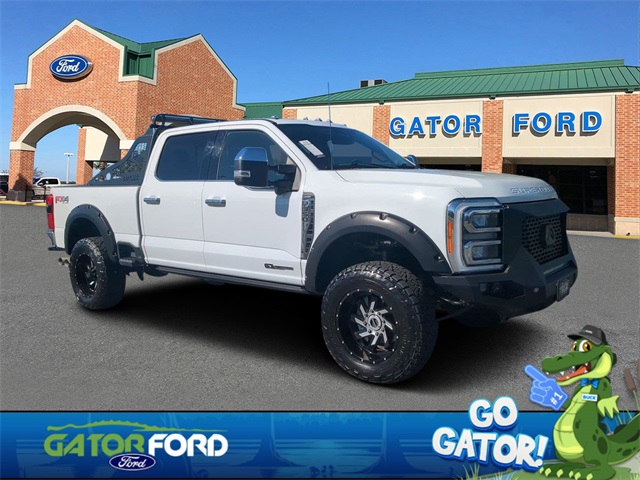 Ford F-350 Super Duty Lariat Crew Cab 4WD