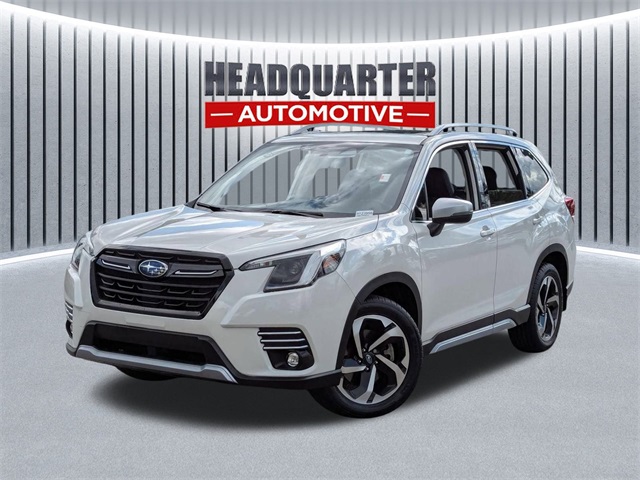Subaru Forester Touring Crossover AWD