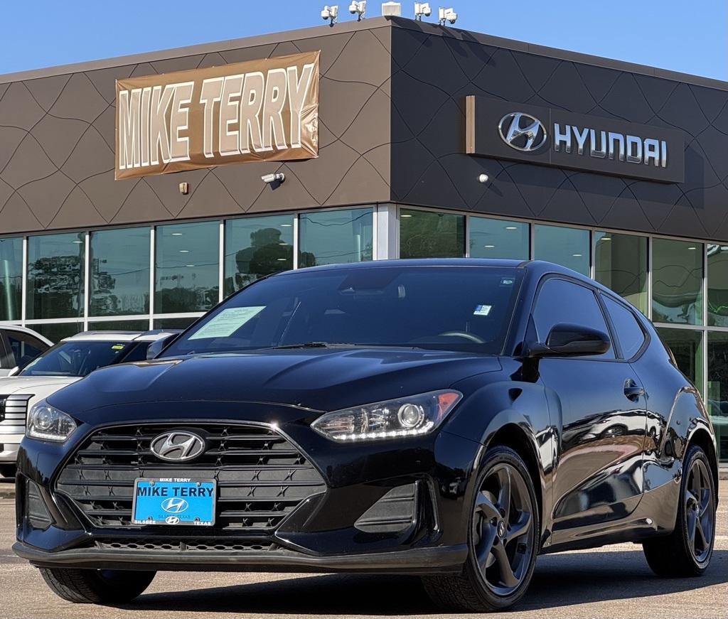 Hyundai Veloster FWD