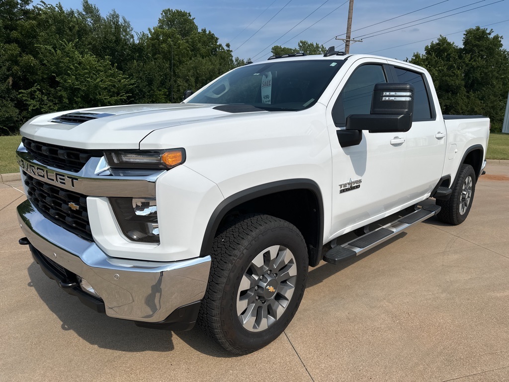 Chevrolet Silverado 2500HD LT Crew Cab RWD