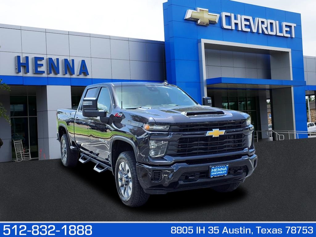Chevrolet Silverado 2500HD Custom Crew Cab 4WD