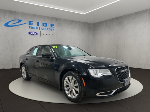 Chrysler 300 Limited AWD