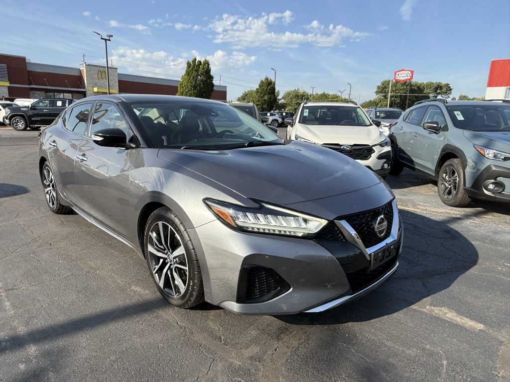 Nissan Maxima SV FWD
