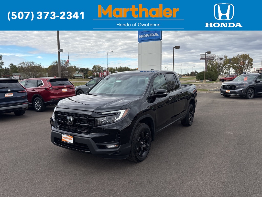 Honda Ridgeline Black Edition AWD