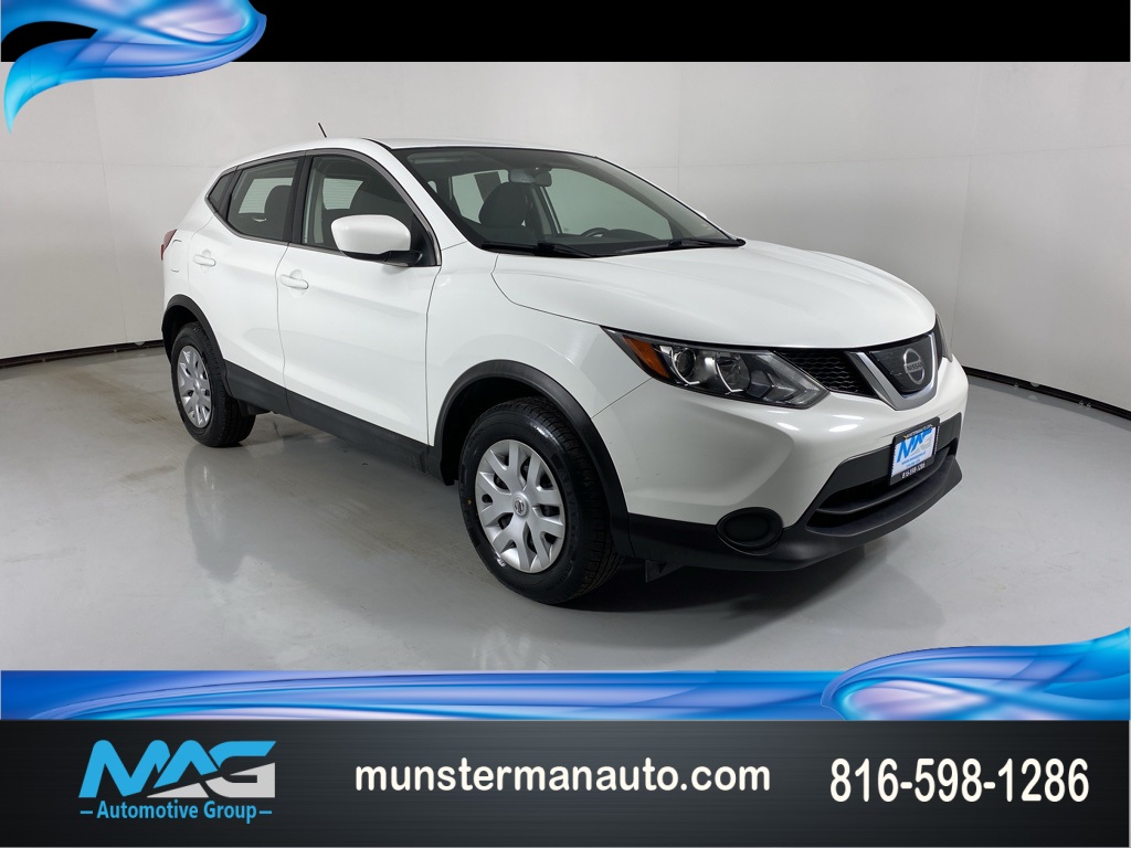 Nissan Rogue Sport S FWD