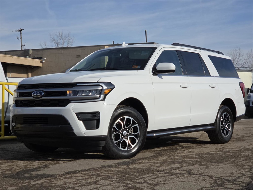 Ford Expedition MAX XLT RWD