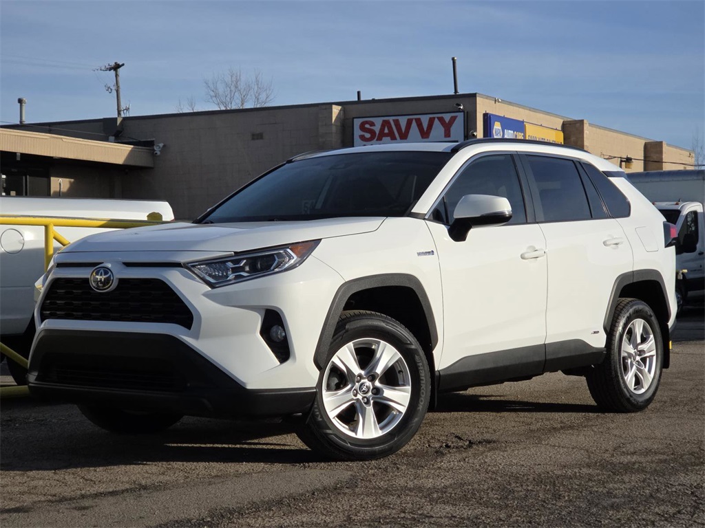 Toyota RAV4 Hybrid XLE AWD
