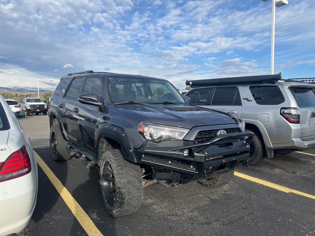 Toyota 4Runner TRD Off-Road Premium 4WD