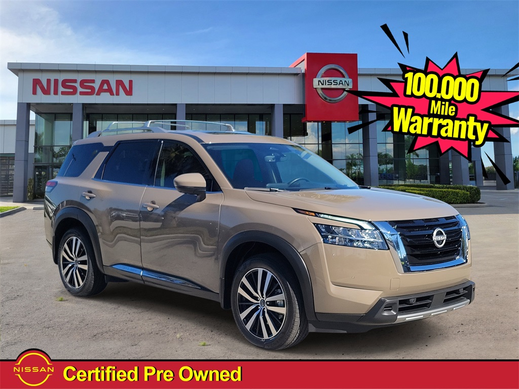 Nissan Pathfinder Platinum FWD