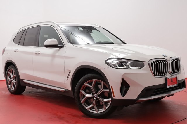 BMW X3 sDrive30i RWD