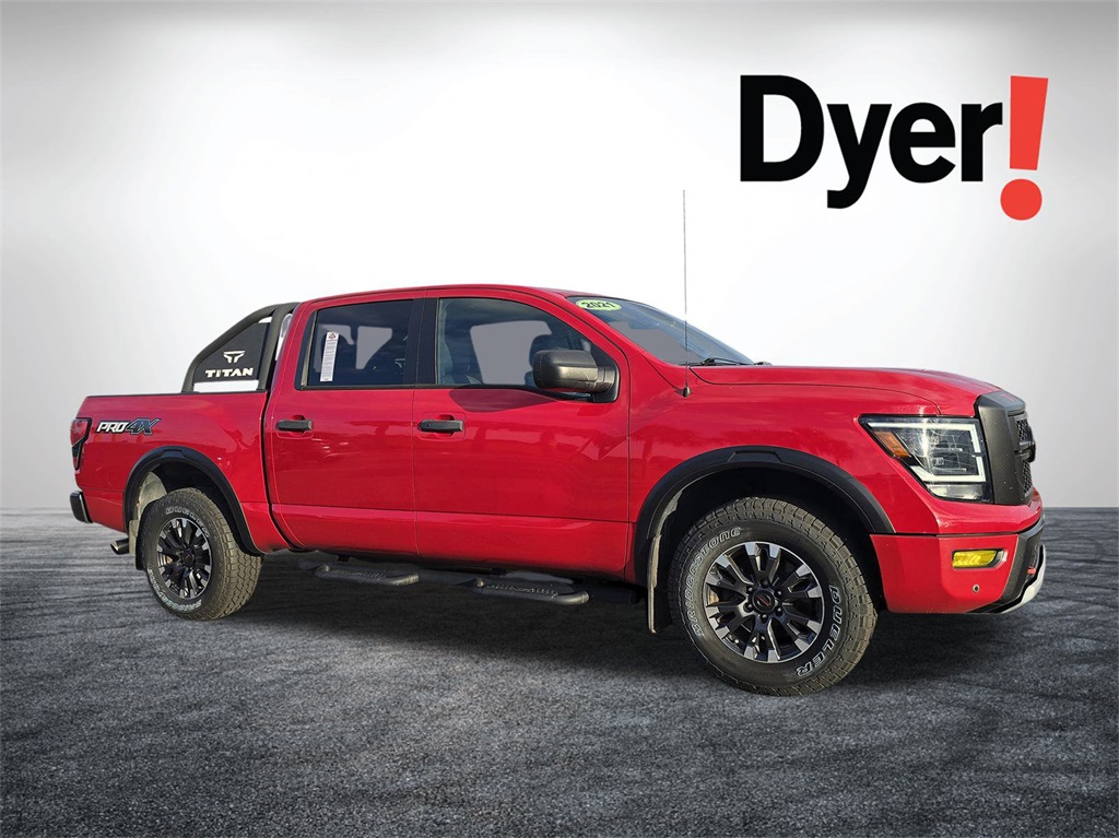 Nissan Titan PRO-4X Crew Cab 4WD