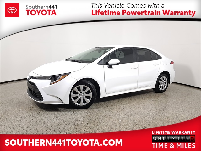 Toyota Corolla LE FWD