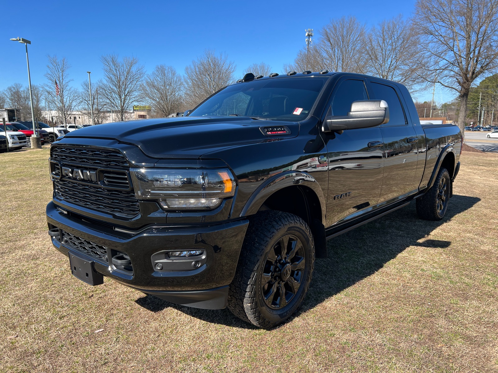 RAM 3500 Limited Mega Cab 4WD