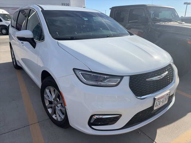 Chrysler Pacifica Touring L AWD